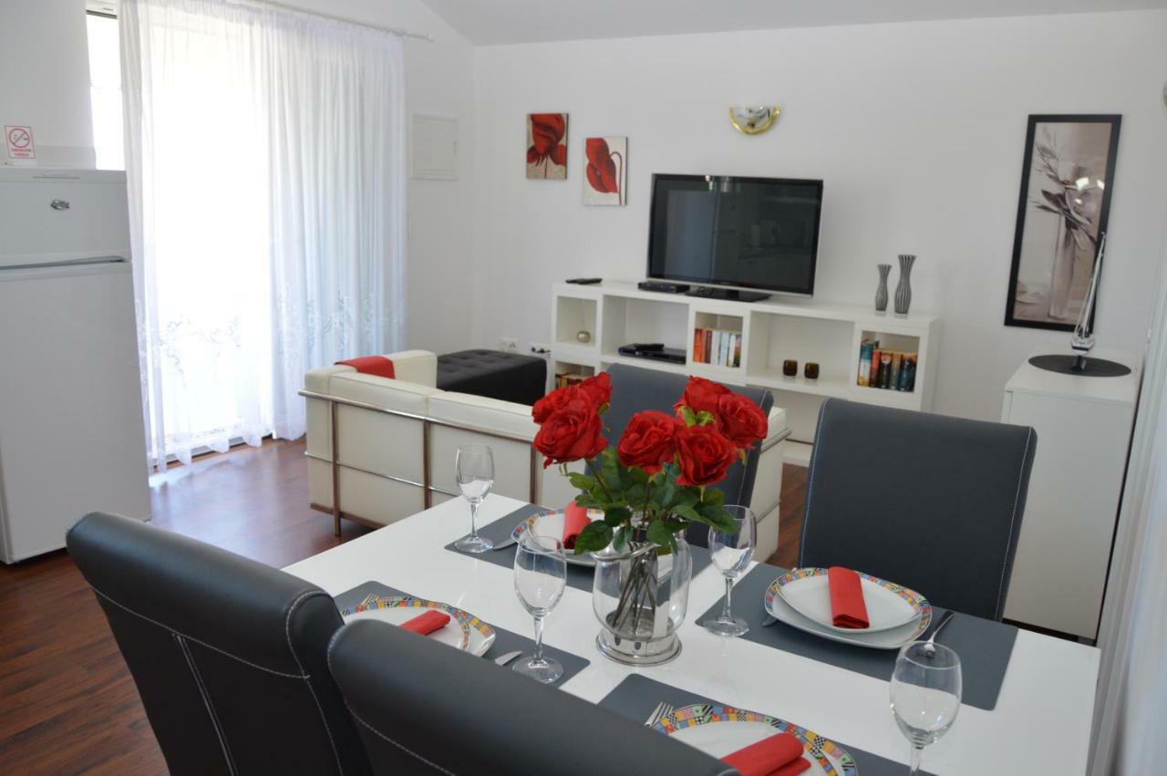 Apartment Olic Рогозница Экстерьер фото