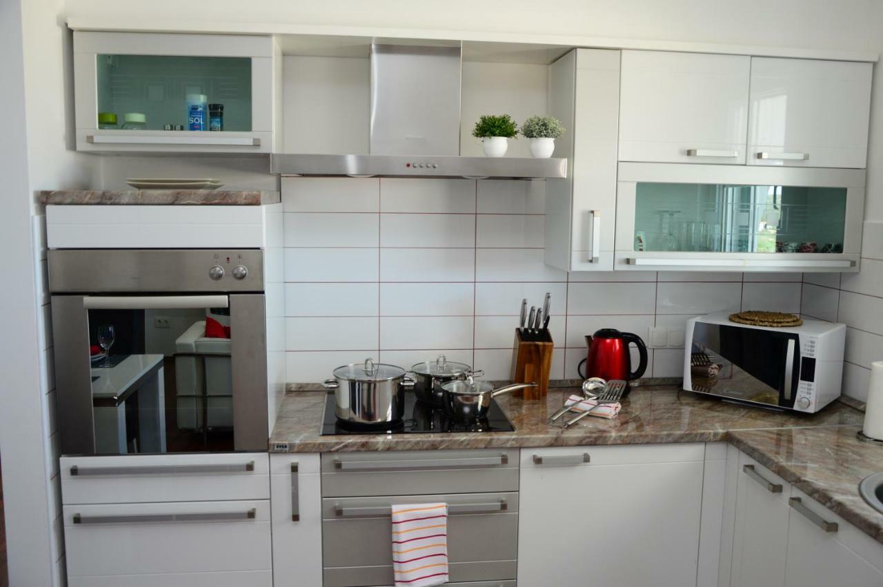 Apartment Olic Рогозница Экстерьер фото